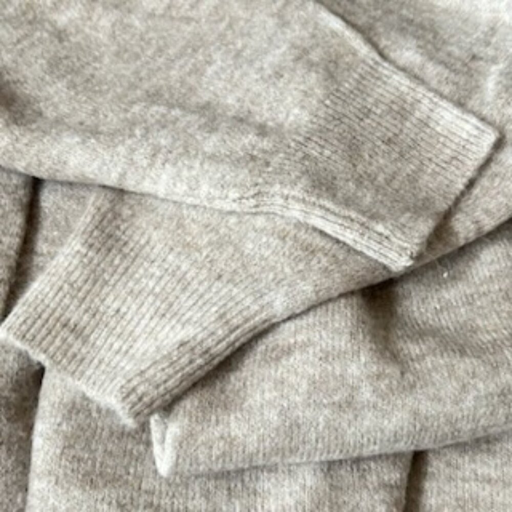 NWT Wool Blend Very Soft Oversized Open Front Knit Cardigan - Picture 9 of 16